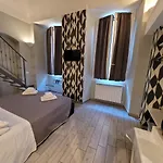 게스트하우스 Relais Virginia 산레모